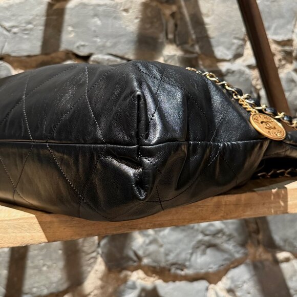 Chanel Black Calfskin Leather Medium 22 Hobo Bag W/ Pouch - Picture 10 of 16